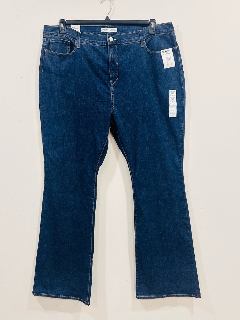 Signature by Levi Strauss Gold Womens Plus 24L W37 L34 High Rise Flare Jeans NWT
